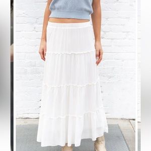 Brandy Melville Izzy Skirt (White)